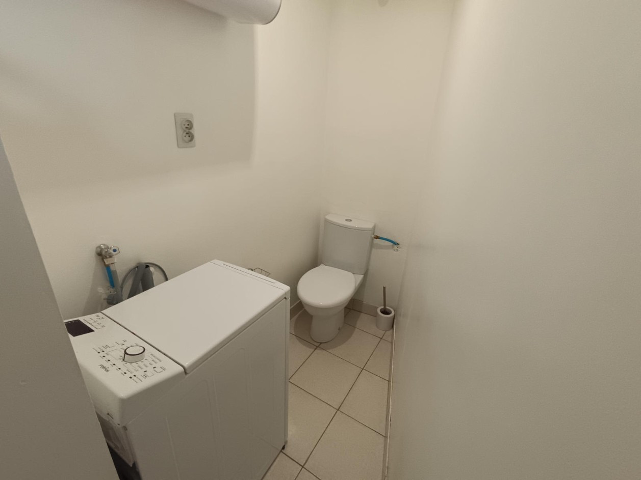
                                                Location
                                                 Maison meublé 1 chambre et bureau Picquigny