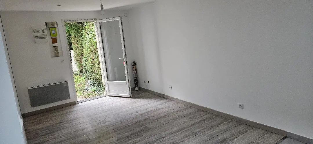 
                                                Location
                                                 Maison meublé T2 36m² à Angoulême