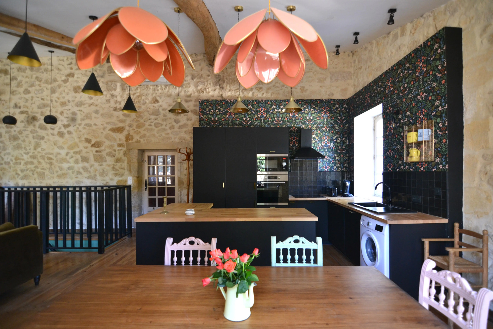 
                                                Location
                                                 Maison meublé T3 82m² à Paillet