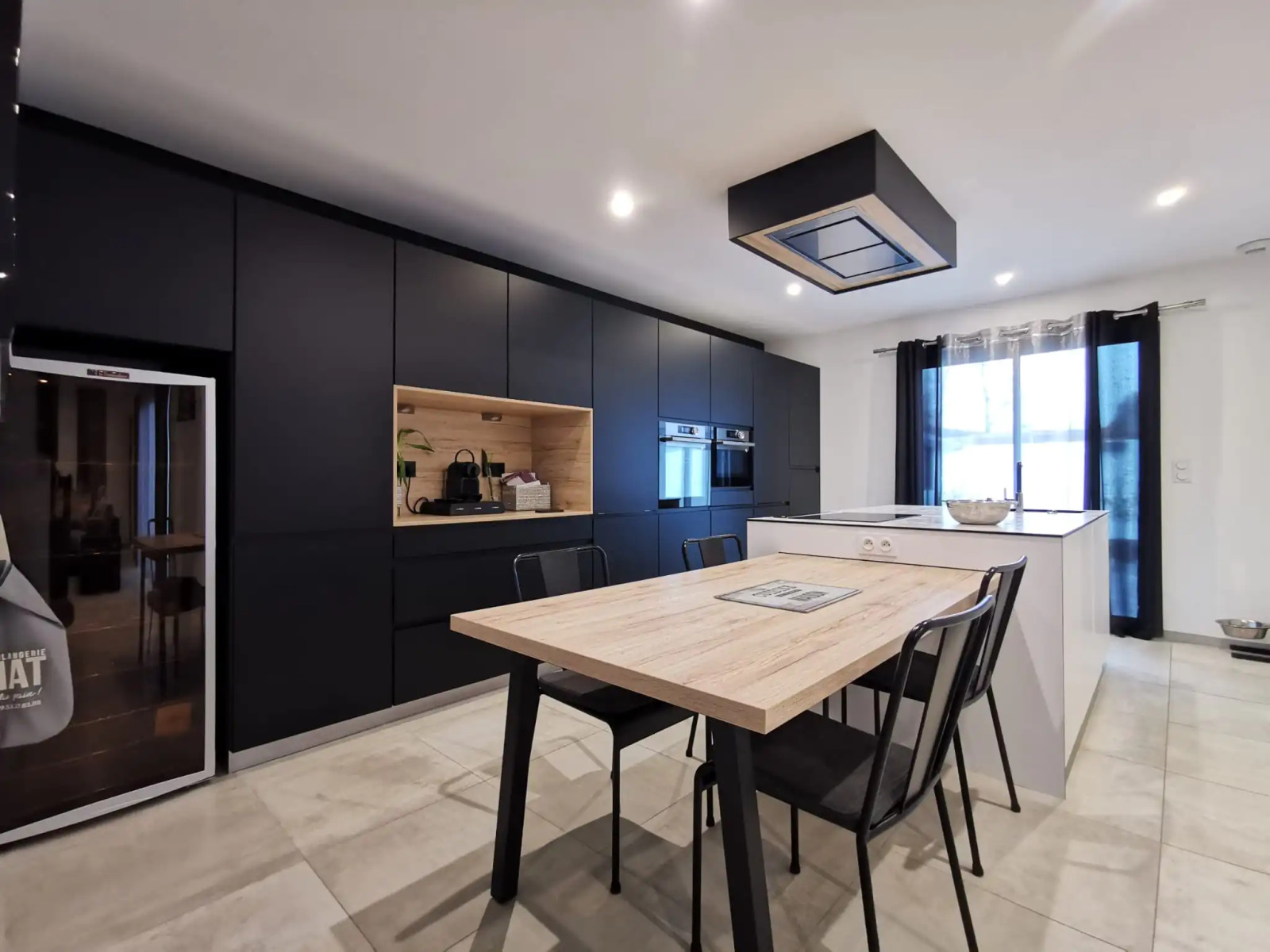 
                                                Location
                                                 Maison meublé T4 130m² à Cambes