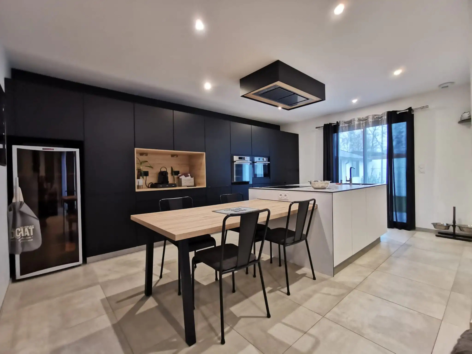 
                                                Location
                                                 Maison meublé T4 130m² à Cambes