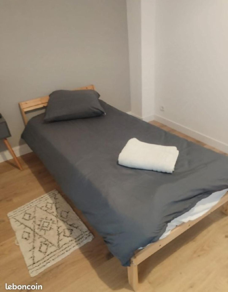 
                                                Location
                                                 Maison meublée 2 chambres.