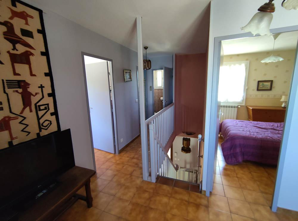 
                                                Location
                                                 Maison meublée 4ch | Piscine | 300m2 ext.