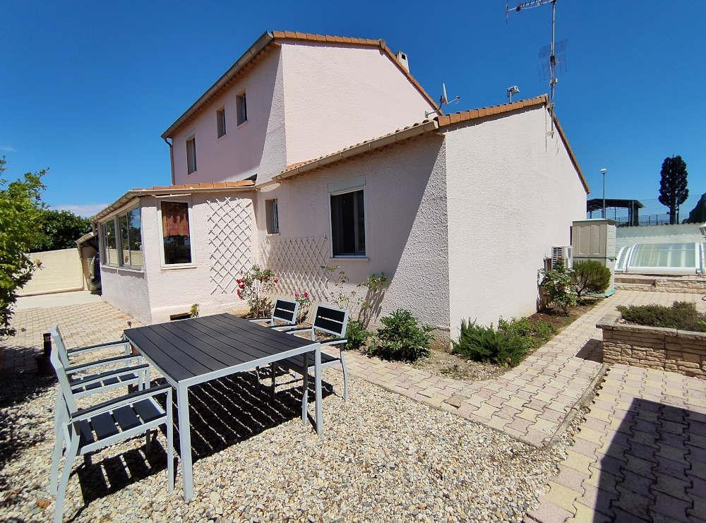 
                                                Location
                                                 Maison meublée 4ch | Piscine | 300m2 ext.