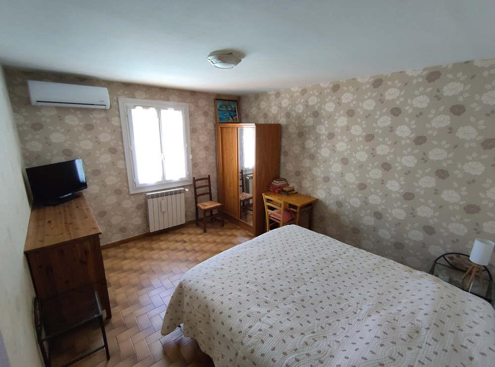 
                                                Location
                                                 Maison meublée 4ch | Piscine | 300m2 ext.