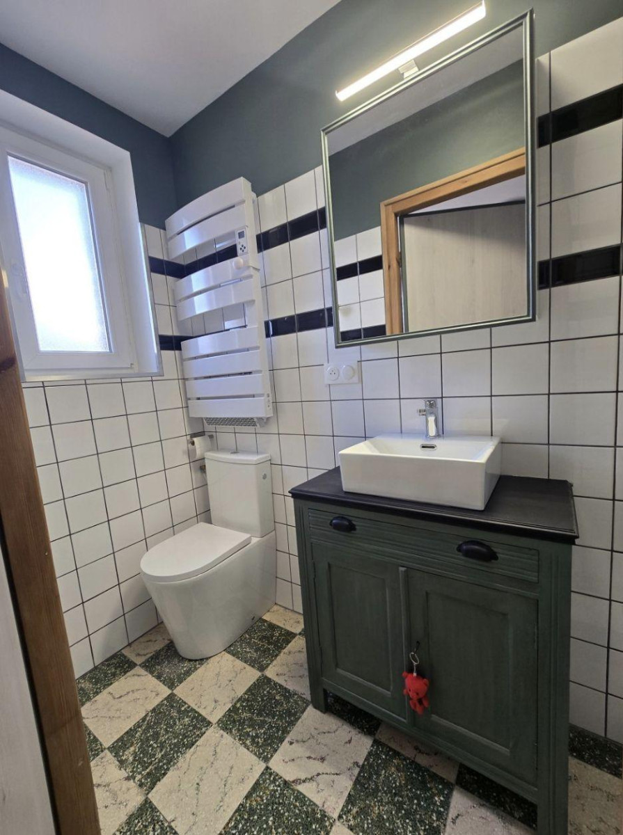 
                                                Location
                                                 Maison meublée à louer