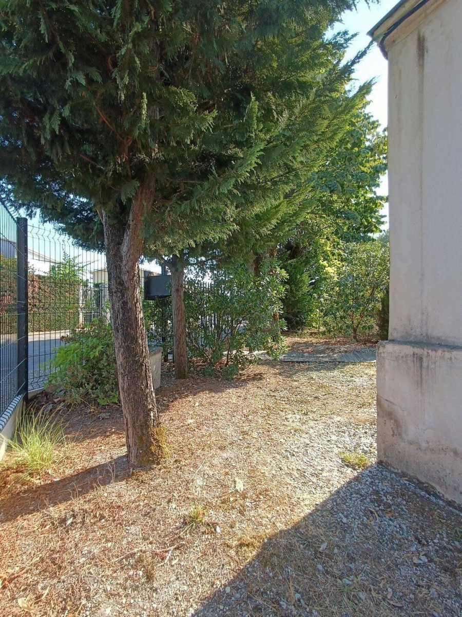 
                                                Location
                                                 Maison meublée à louer – Blanquefort