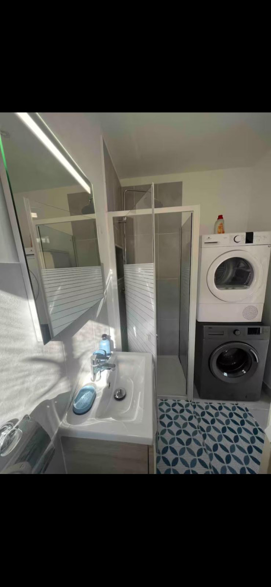 
                                                Location
                                                 🏡 Maison meublée ou vide -5 pièces -RER B Bagneux