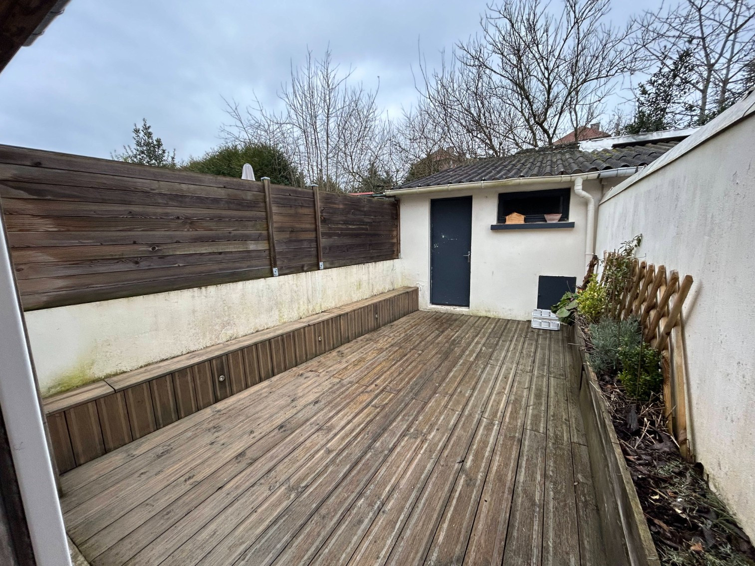 
                                                Location
                                                 Maison meublée T3 62m2 avec terrasse