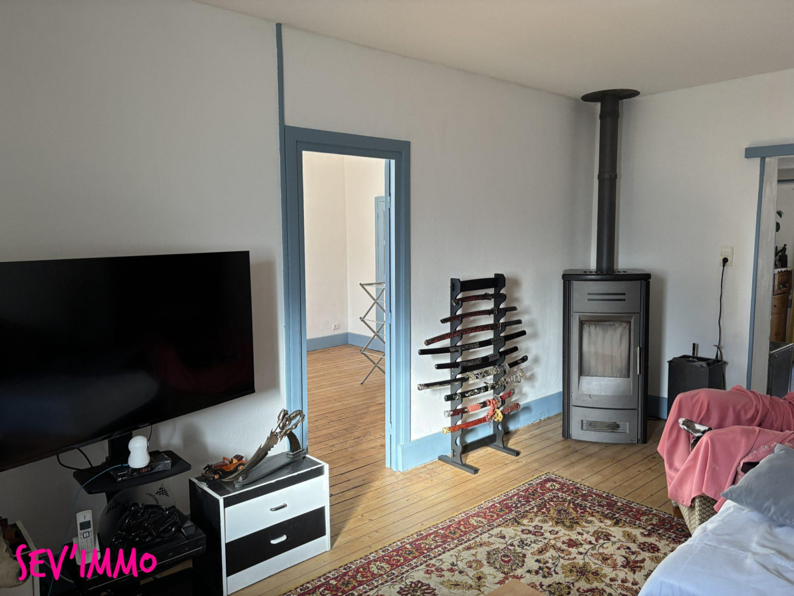 
                                                Vente
                                                 MAISON MITOYENNE 4 CHAMBRES