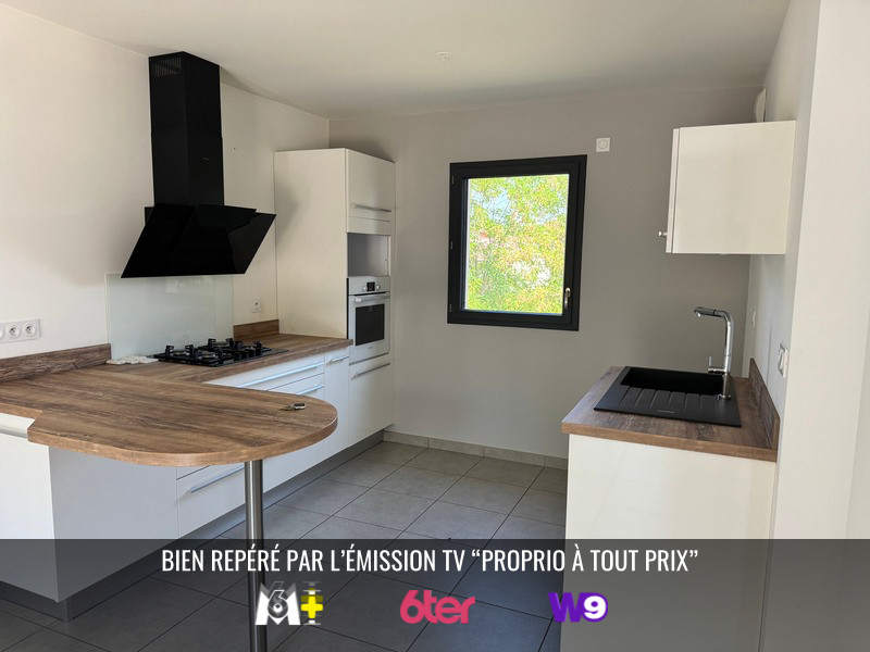
                                                Vente
                                                 Maison mitoyenne de 93m2 avec garage