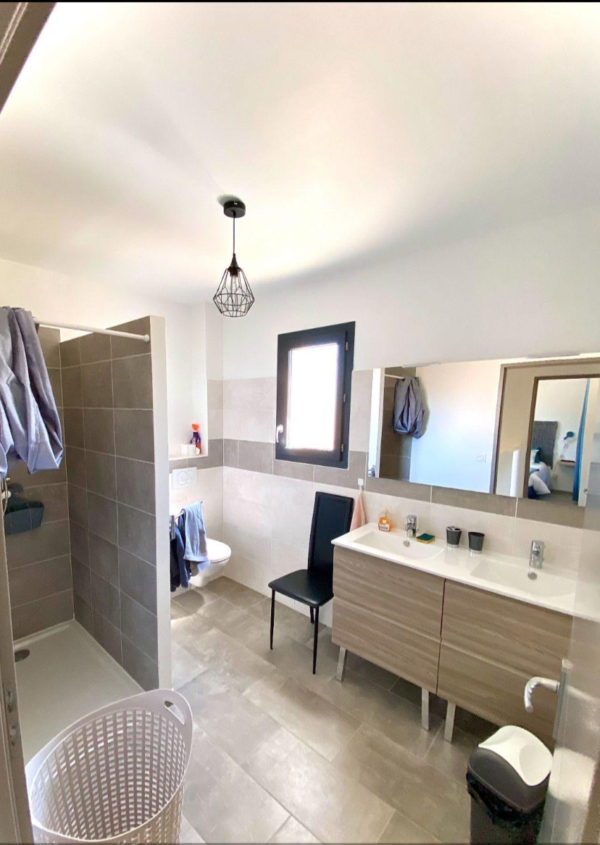 
                                                Location
                                                 Maison mitoyenne MEUBLEE RECENTE