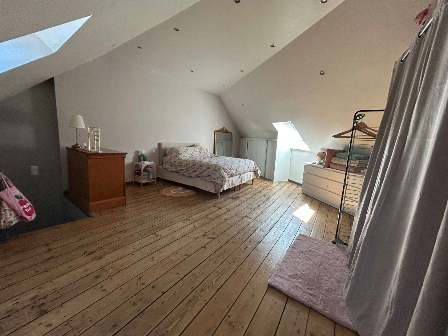 
                                                Location
                                                 Maison moderne 2 chambres et cour Amiens