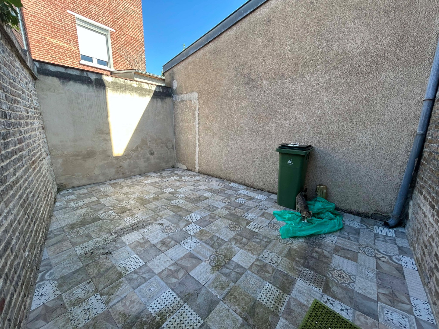
                                                Location
                                                 Maison moderne 2 chambres et cour Amiens