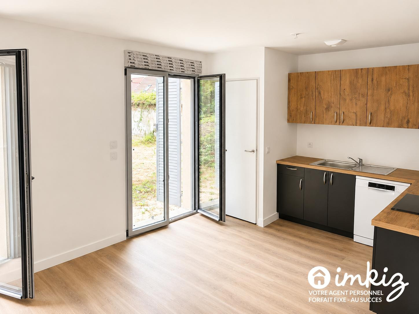 
                                                Vente
                                                 Maison moderne de 93m² sur terrain clos de 476m²