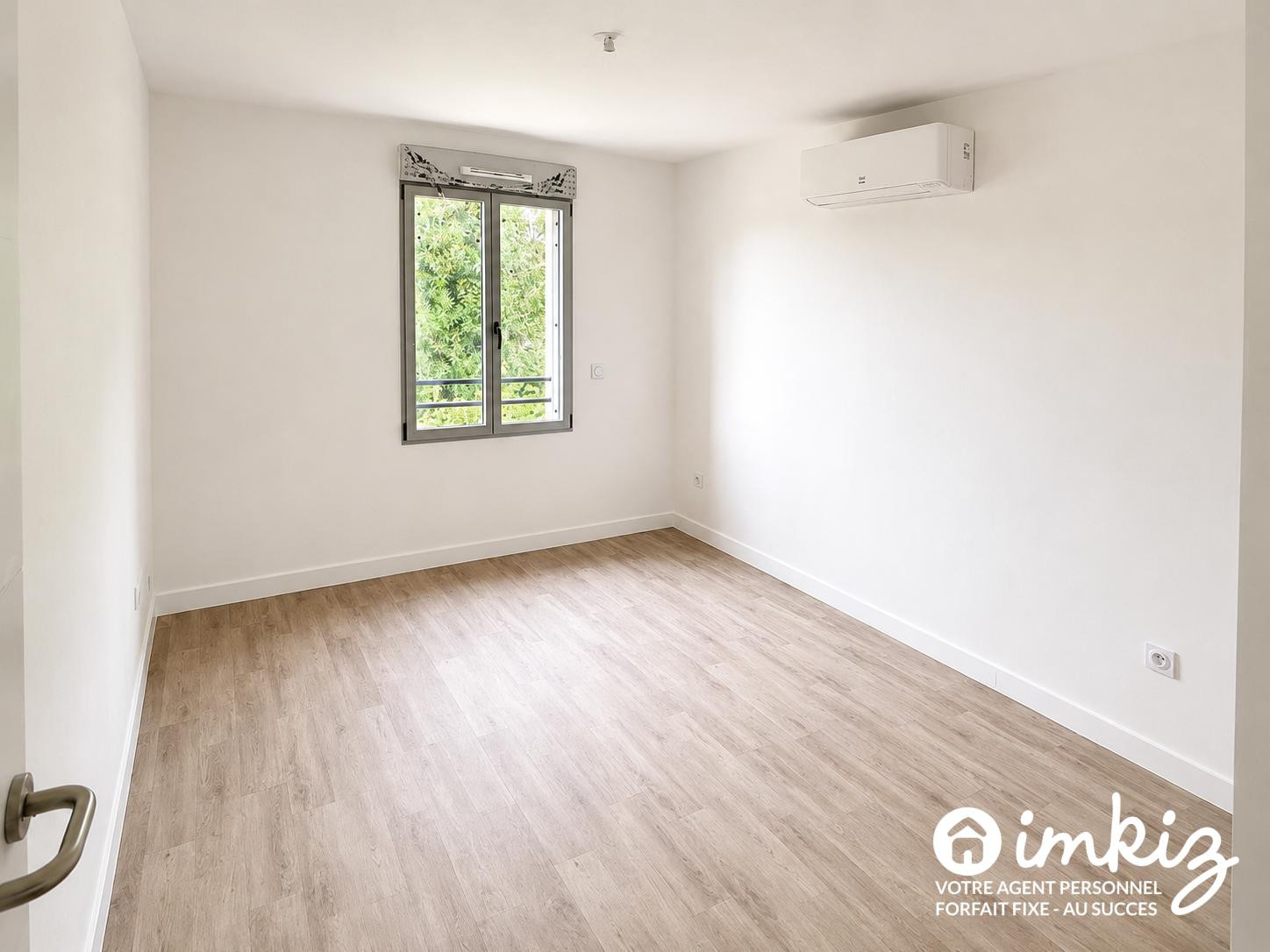 
                                                Vente
                                                 Maison moderne de 93m² sur terrain clos de 476m²