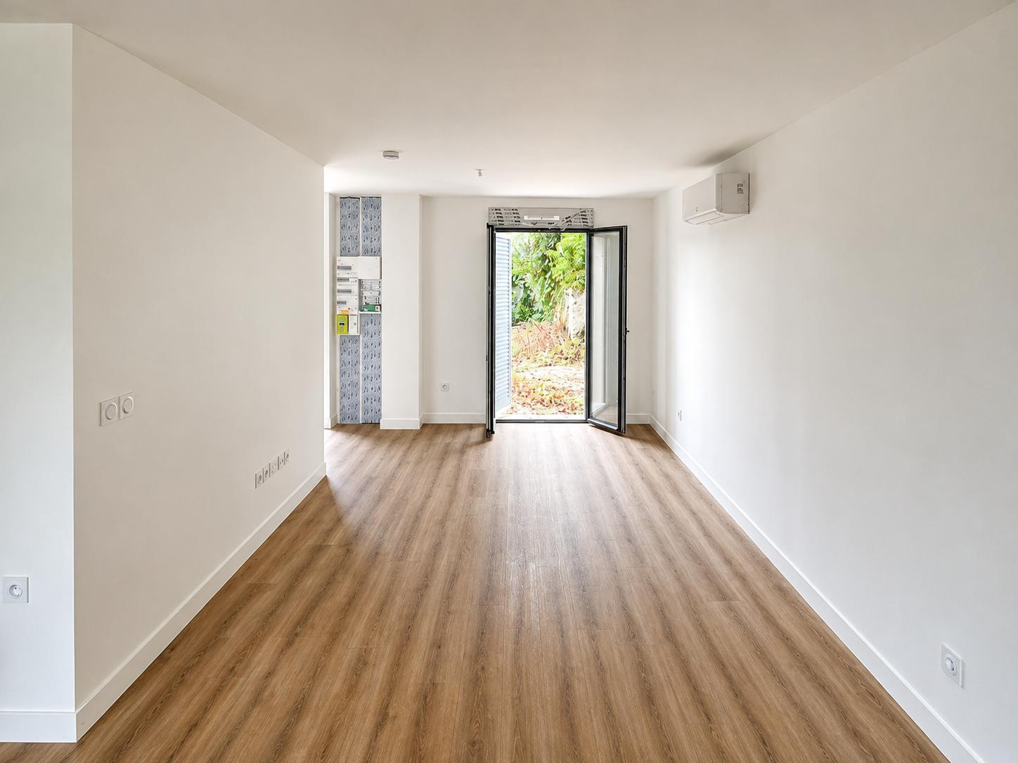 
                                                Vente
                                                 Maison moderne de 93m² sur terrain clos de 476m²