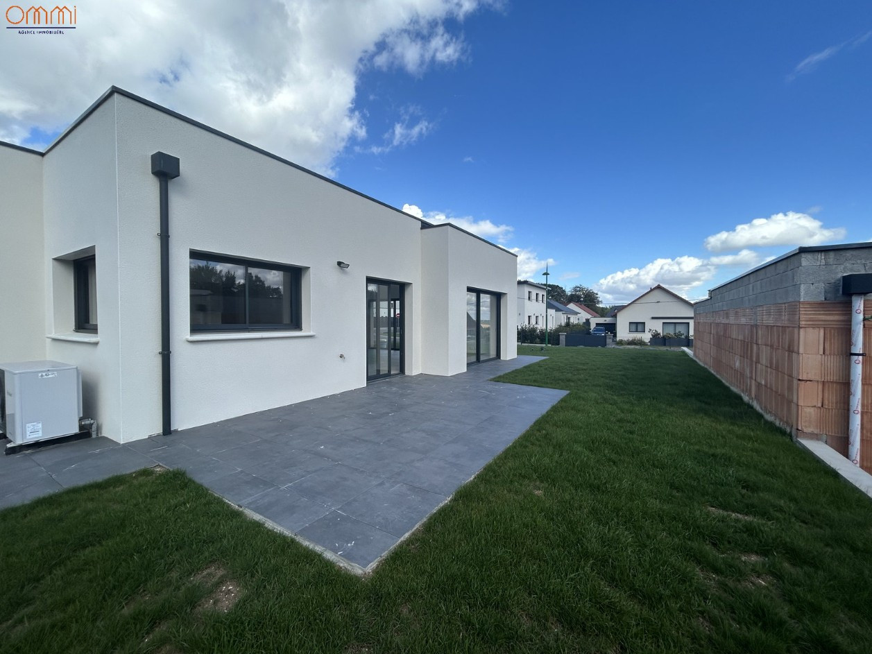 
                                                Location
                                                 Maison neuve 3 chambres garage proche Amiens