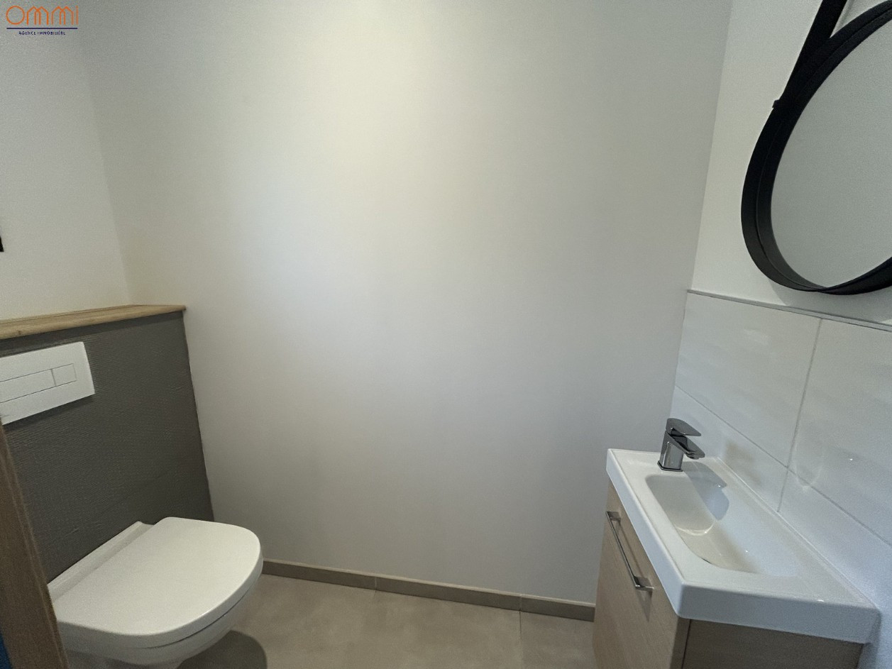 
                                                Location
                                                 Maison neuve 3 chambres garage proche Amiens