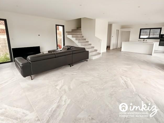 
                                                Vente
                                                 Maison neuve 4 pièces