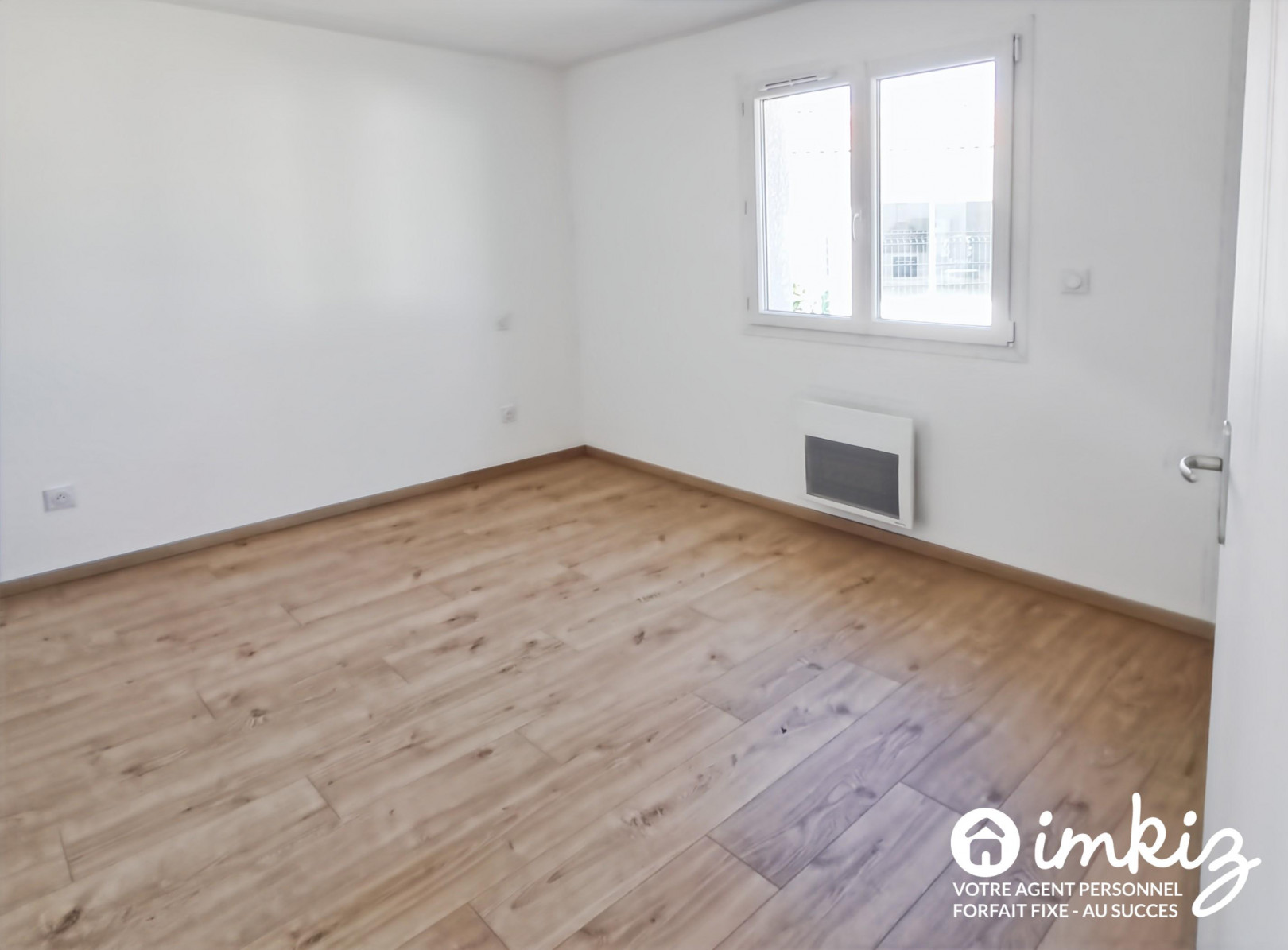 
                                                Vente
                                                 Maison neuve 4 pièces avec terrasse et garage