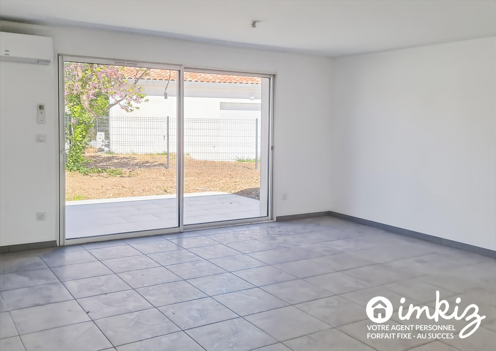 
                                                Vente
                                                 Maison neuve 4 pièces avec terrasse et garage