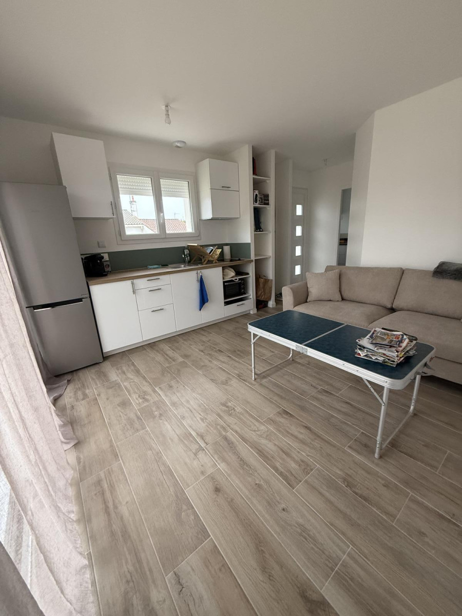 
                                                Location
                                                 Maison neuve 42 m2 au calme près Alstom commerces