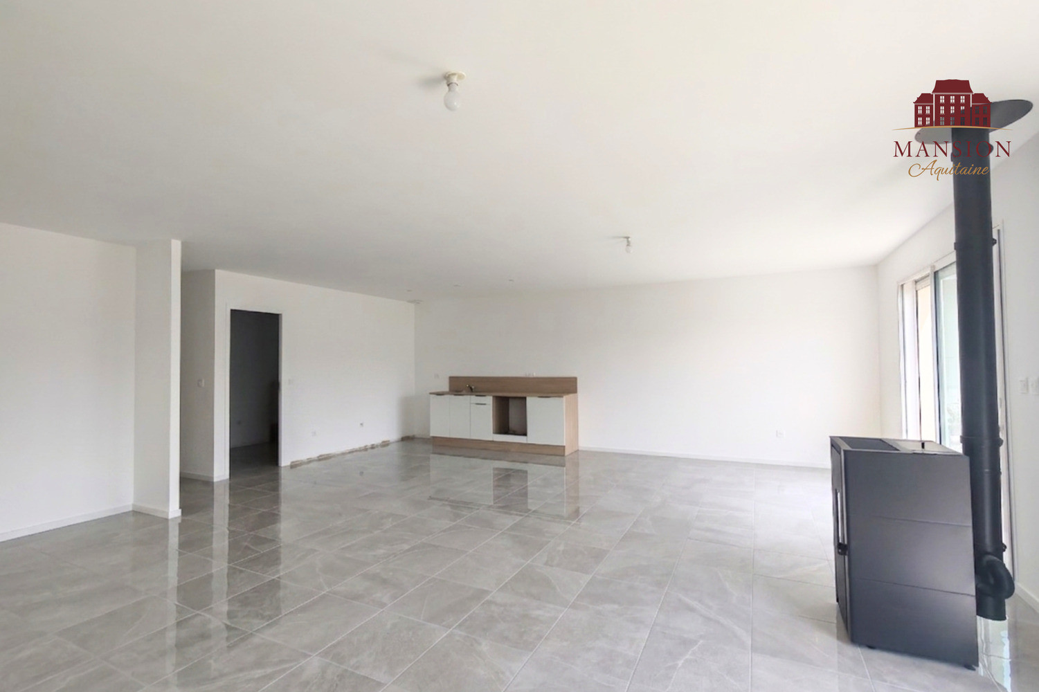 
                                                Vente
                                                 Maison neuve non mitoyenne avec jardin