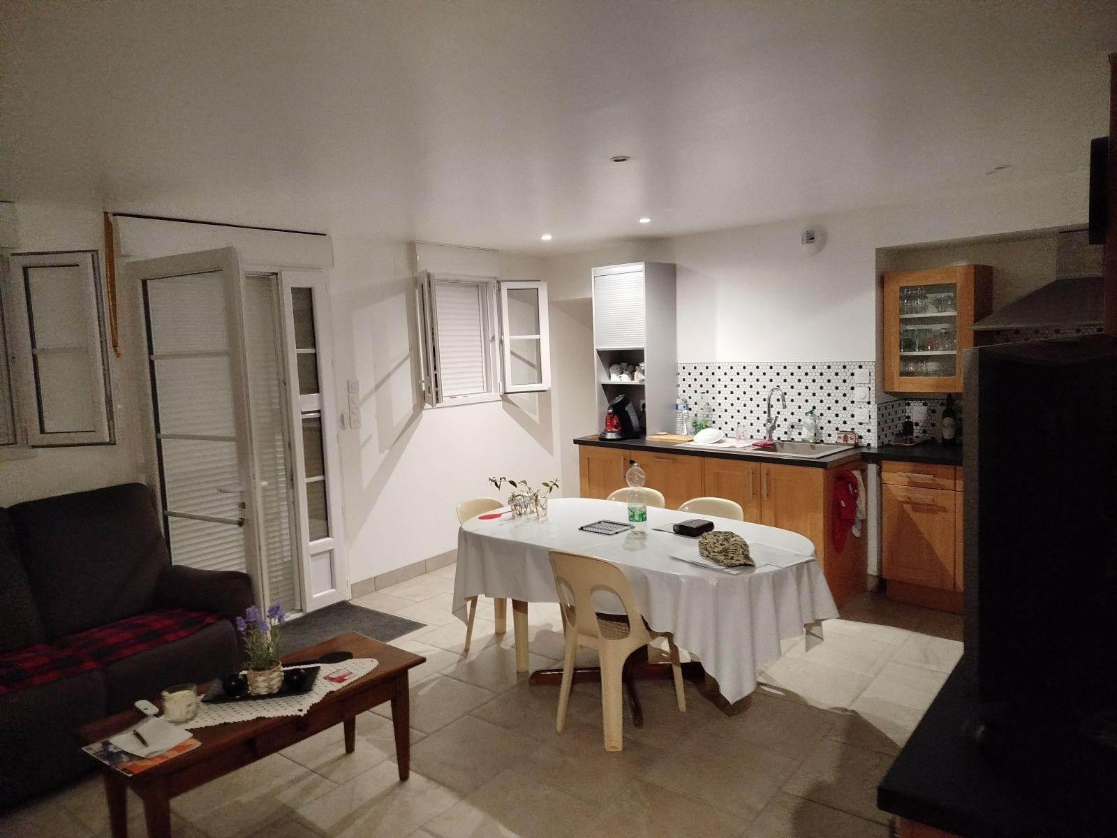 
                                                Location
                                                 Maison neuve tranquille