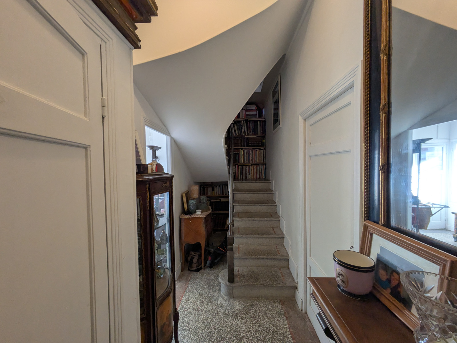 
                                                Vente
                                                 Maison OFF MARKET Cagnes sur Mer Art déco Vue Mer