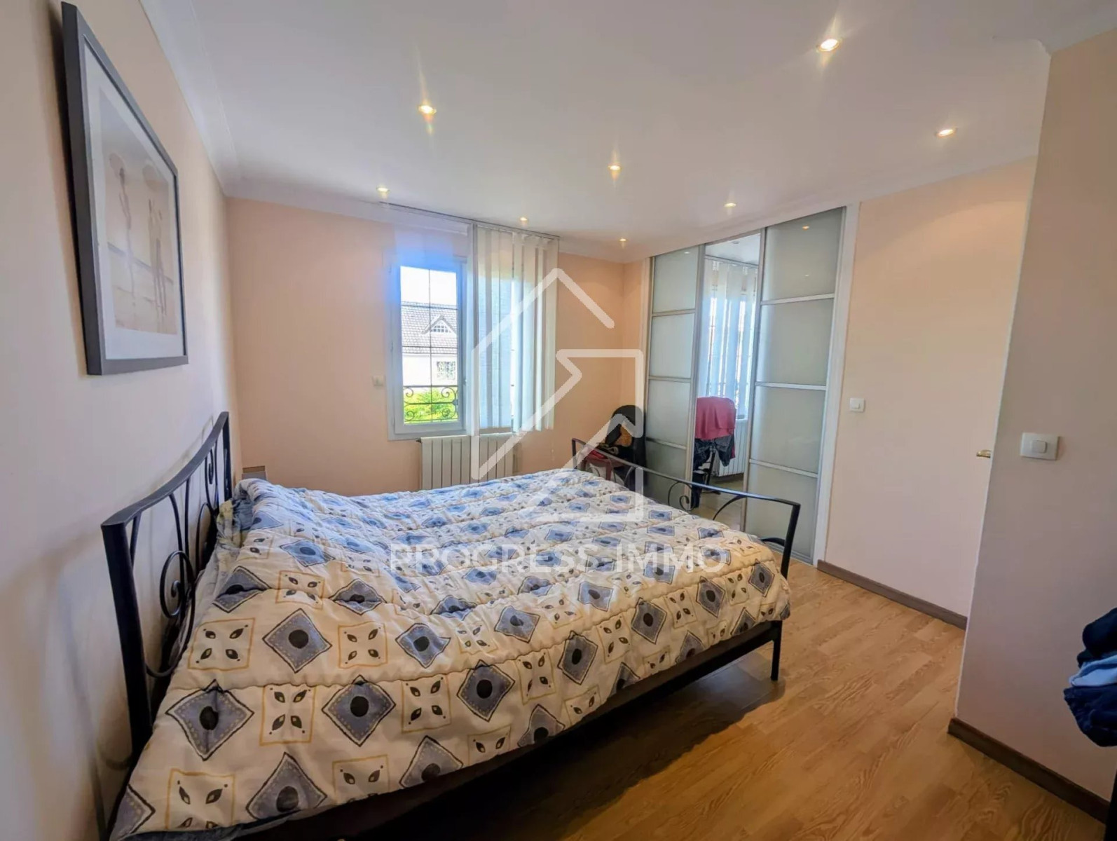 
                                                Vente
                                                 Maison Ormesson sur Marne Centre