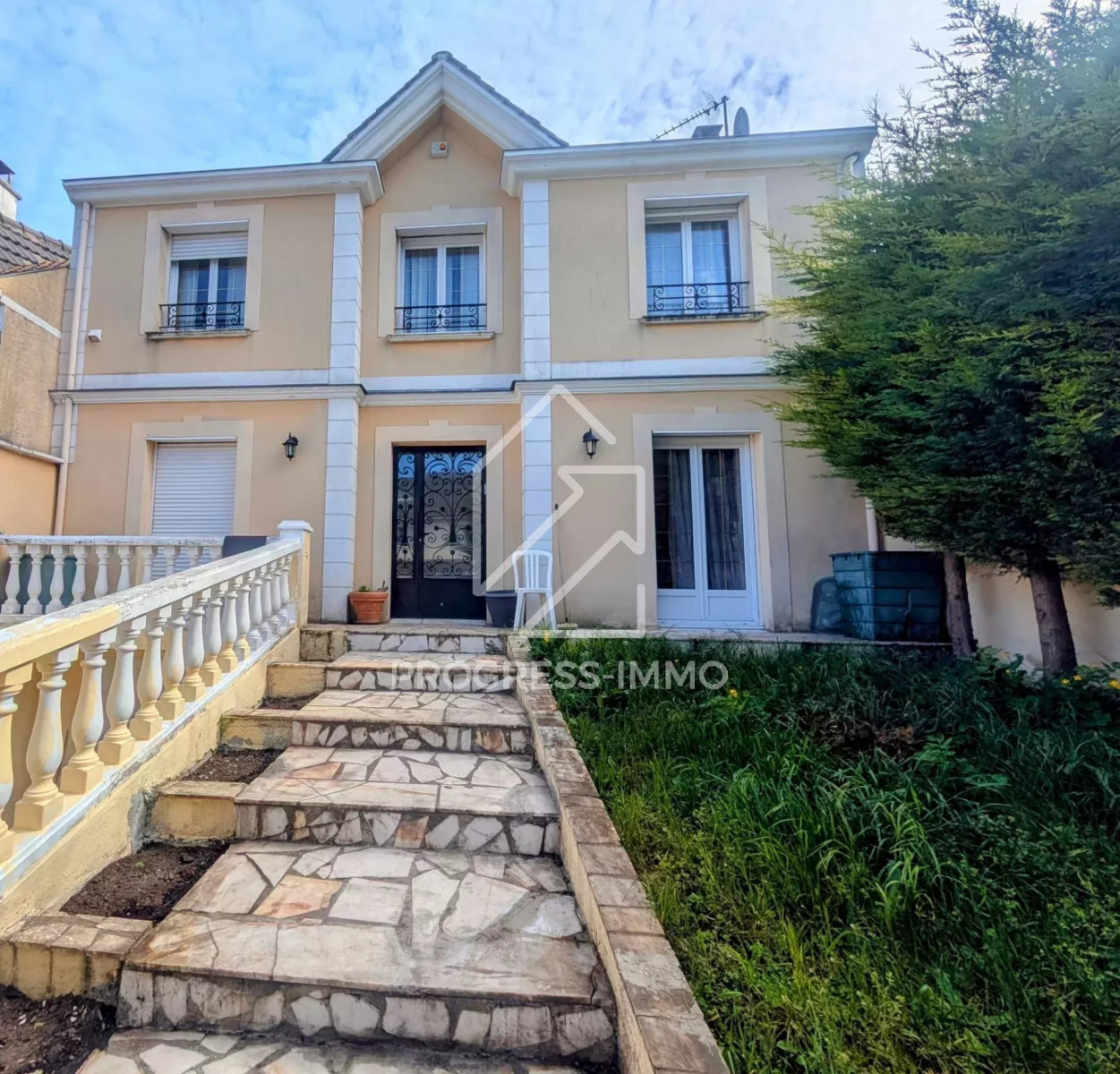 
                                                Vente
                                                 Maison Ormesson sur Marne Centre