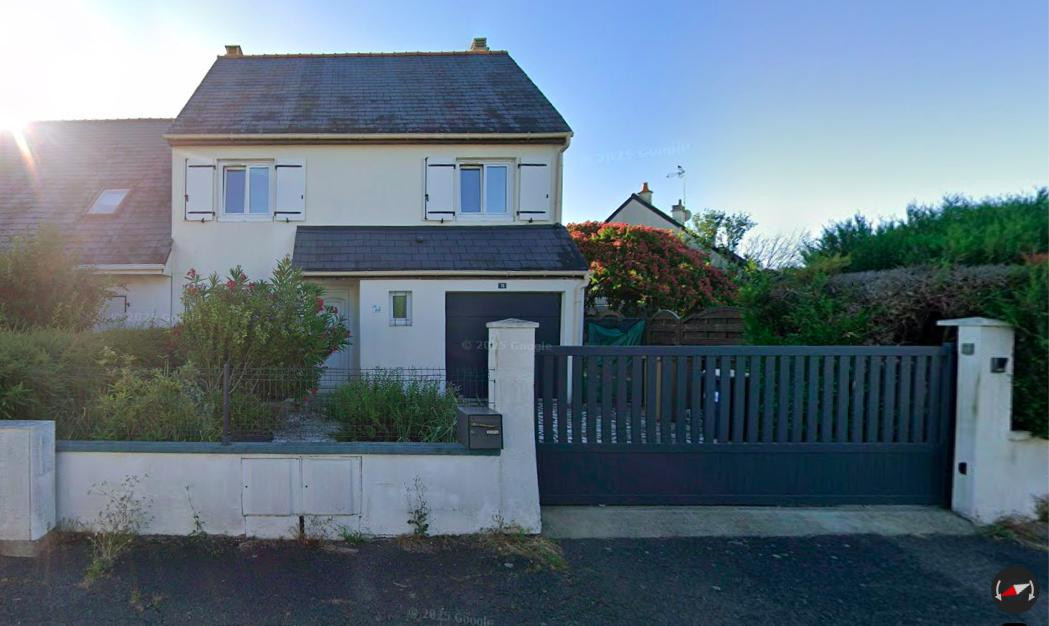 
                                                Location
                                                 Maison pavillonnaire meublée –  Vallée Violette