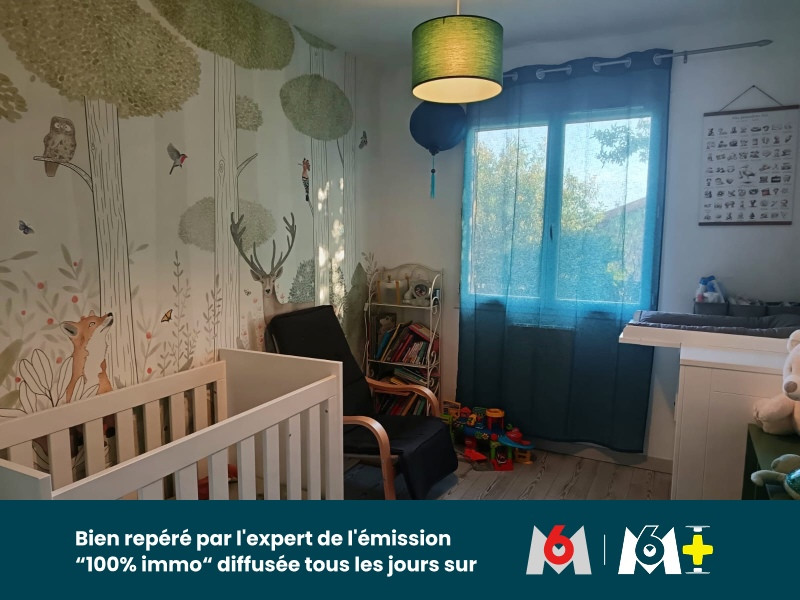 
                                                Vente
                                                 Maison plain-pied 106 m2 - 3 chambres - VILLECHENEVE