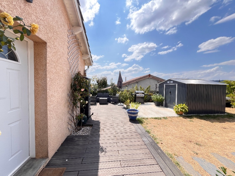 
                                                Vente
                                                 Maison plain-pied 106 m2 - 3 chambres - VILLECHENEVE