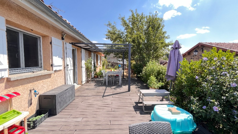 
                                                Vente
                                                 Maison plain-pied 106 m2 - 3 chambres - VILLECHENEVE