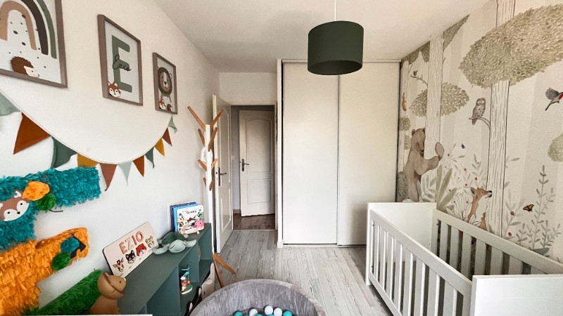 
                                                Vente
                                                 Maison plain-pied 106 m2 - 3 chambres - VILLECHENEVE