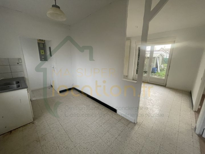 
                                                Location
                                                 Maison plain pied 2 chambres avec jardin