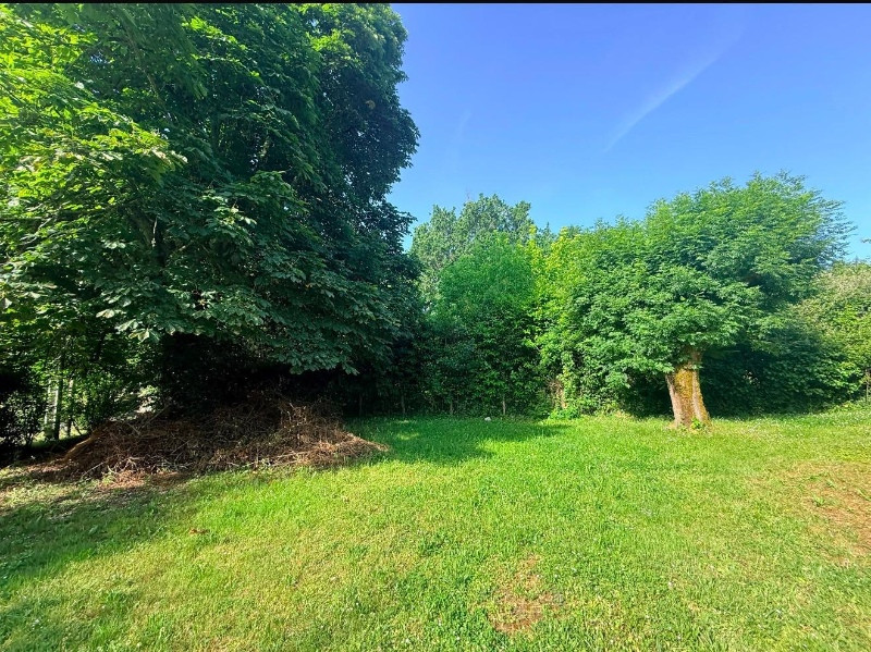 
                                                Vente
                                                 Maison plain pied 3 chambres avec grange attenante, terrain de 1150m2