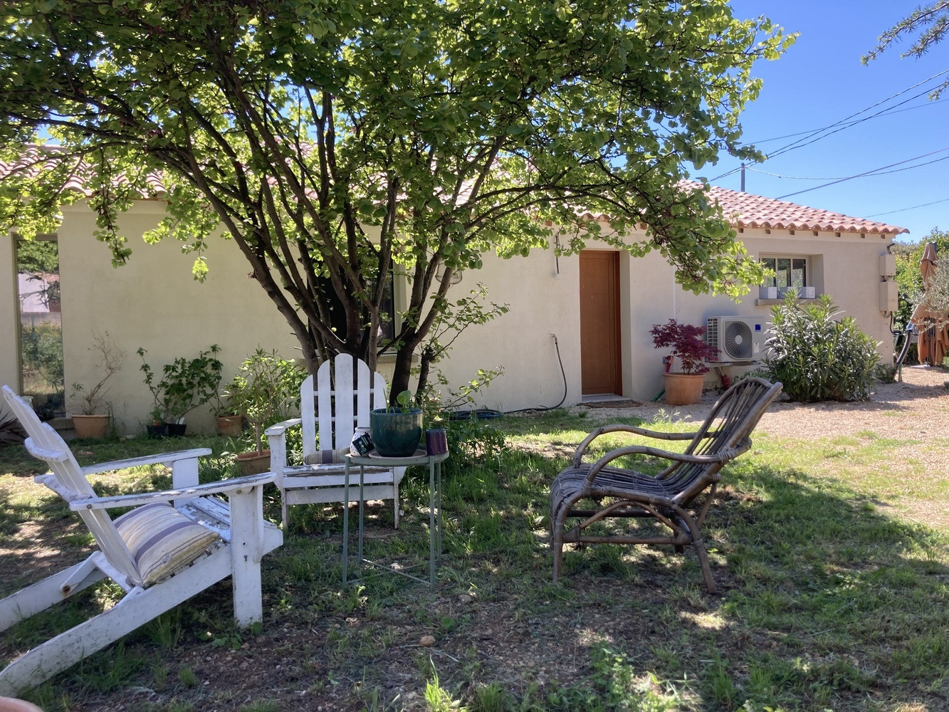 
                                                Vente
                                                 Maison plain- pied 3 Chbes sur 700 m² terrain