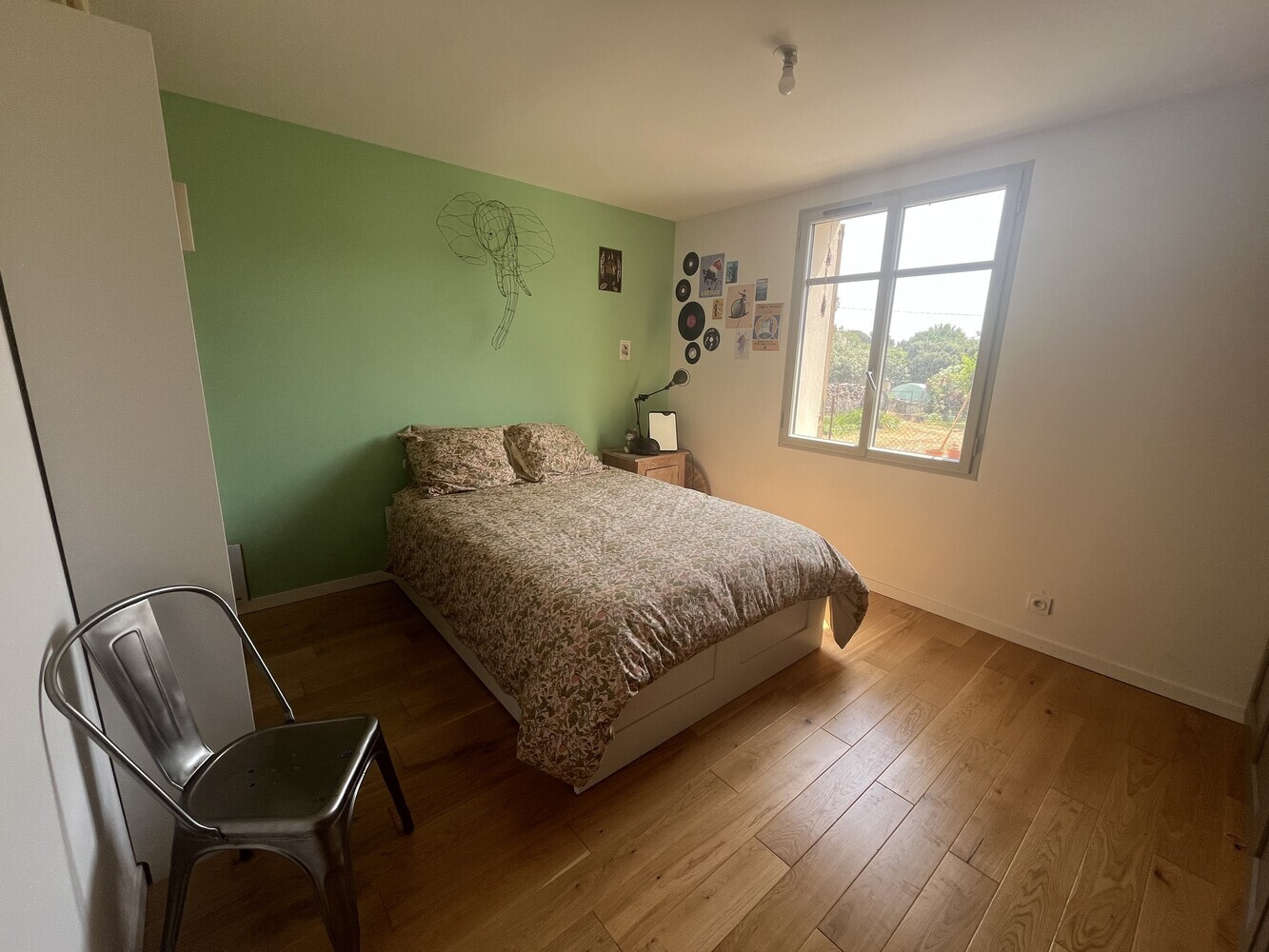 
                                                Vente
                                                 Maison plain- pied 3 Chbes sur 700 m² terrain