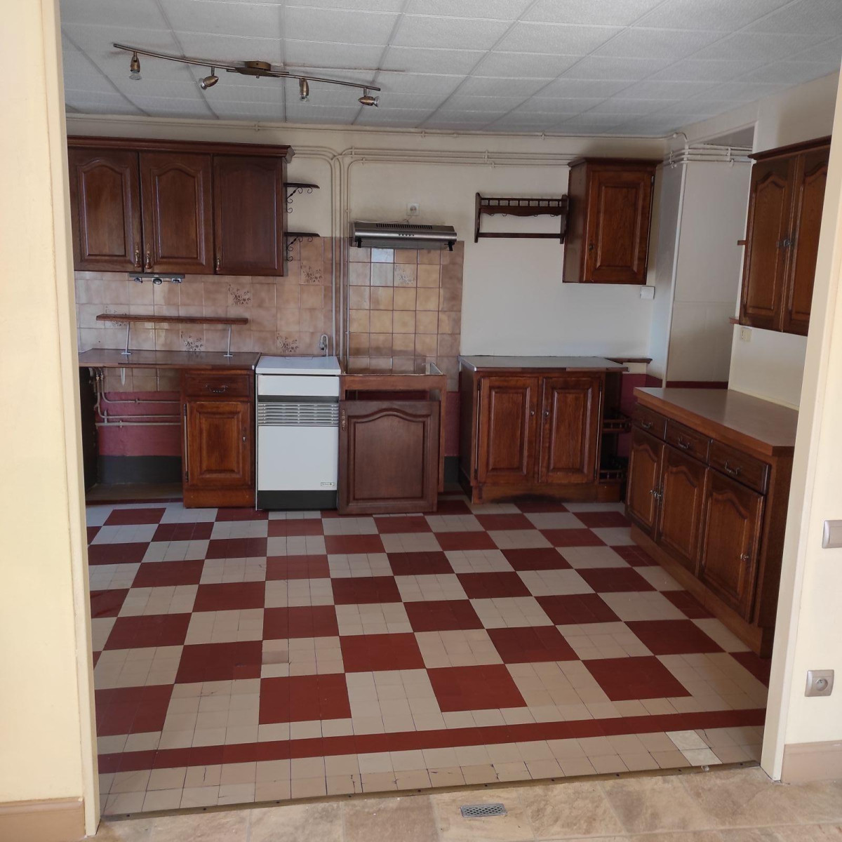 
                                                Location
                                                 Maison  plain pied au coeur jolie ville thermale