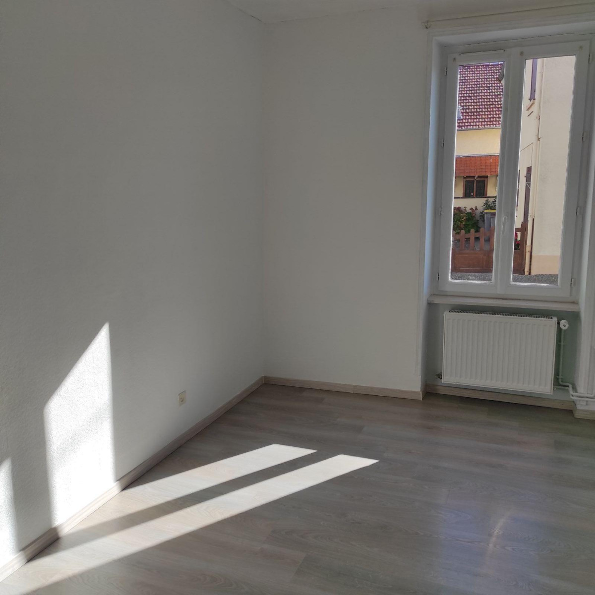 
                                                Location
                                                 Maison  plain pied au coeur jolie ville thermale