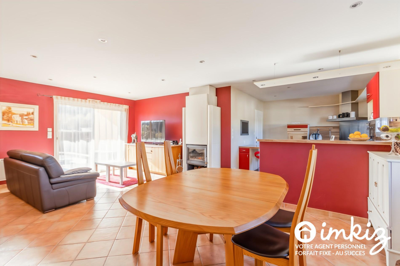 
                                                Vente
                                                 Maison  plain-pied  avec  jardin + Spa