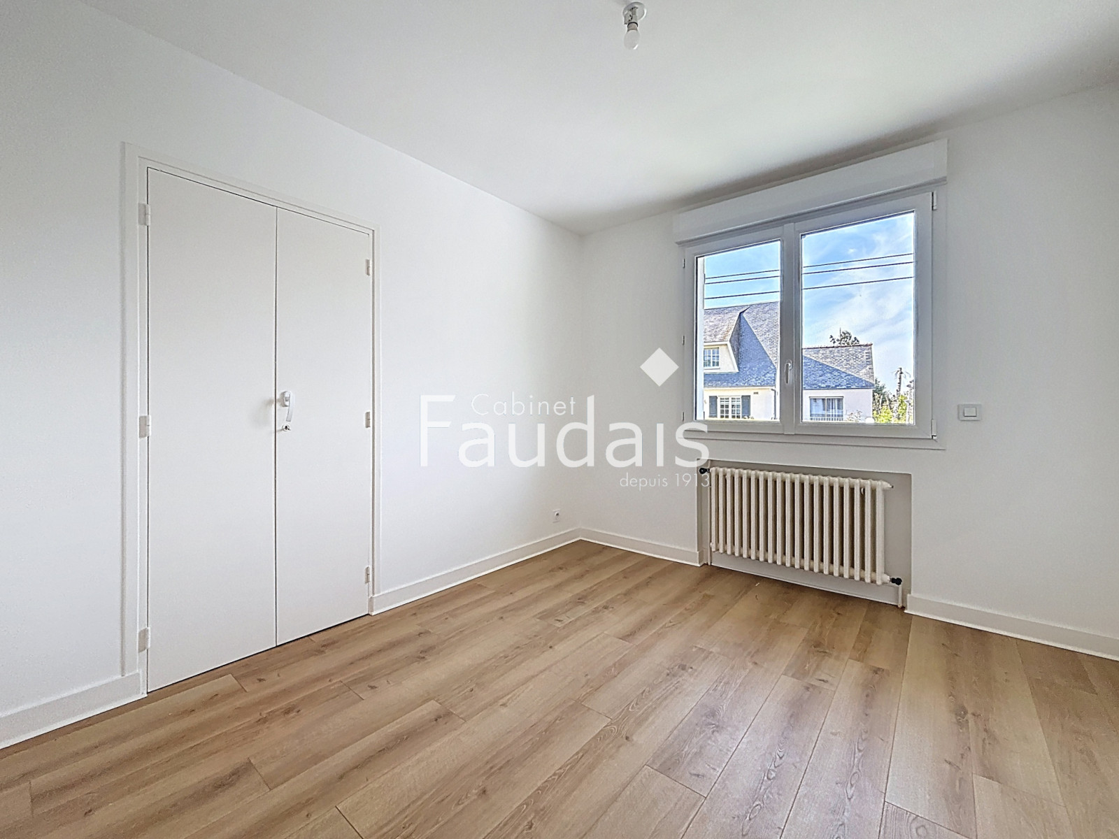 
                                                Vente
                                                 MAISON PLAIN PIED RENOVEE 4 CHAMBRES SAINT-LO