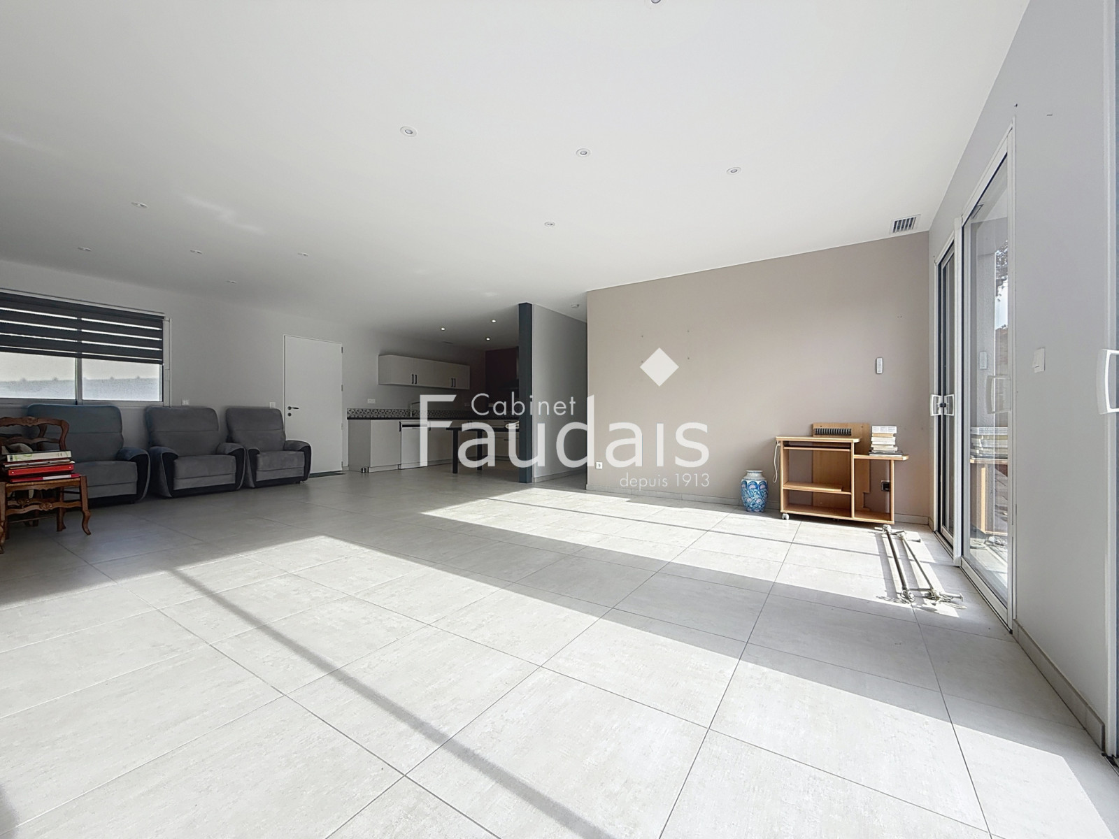 
                                                Vente
                                                 Maison plain pied ST LO