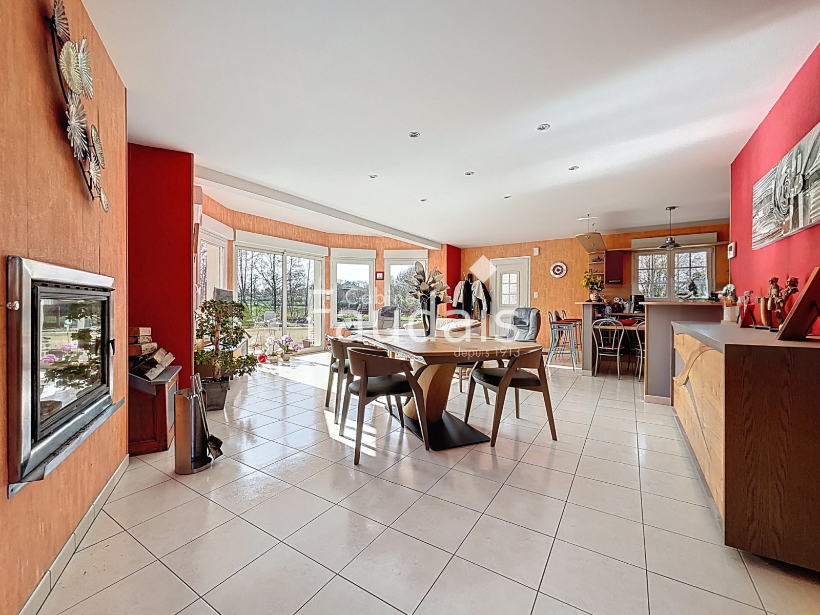 
                                                Vente
                                                 MAISON PLAIN PIED SUR UN HECTARE AVEC ETANG ET BOIS