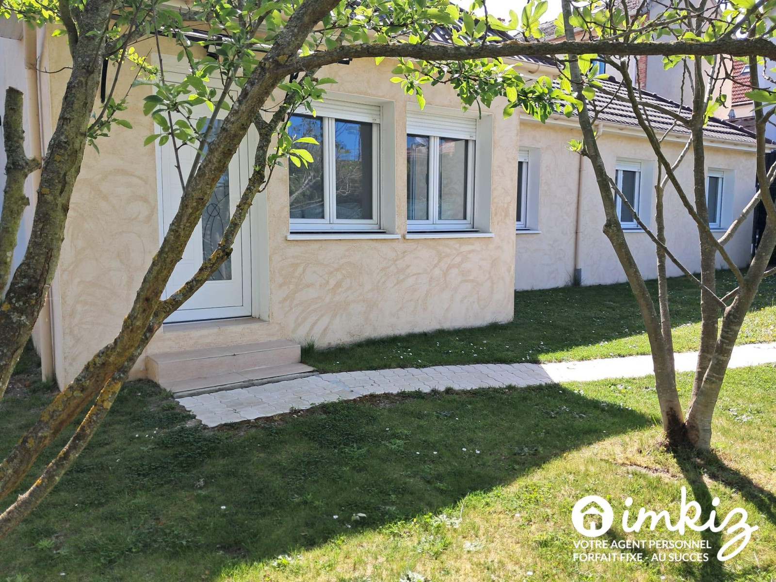 
                                                Vente
                                                 Maison plein pied 4 pièces