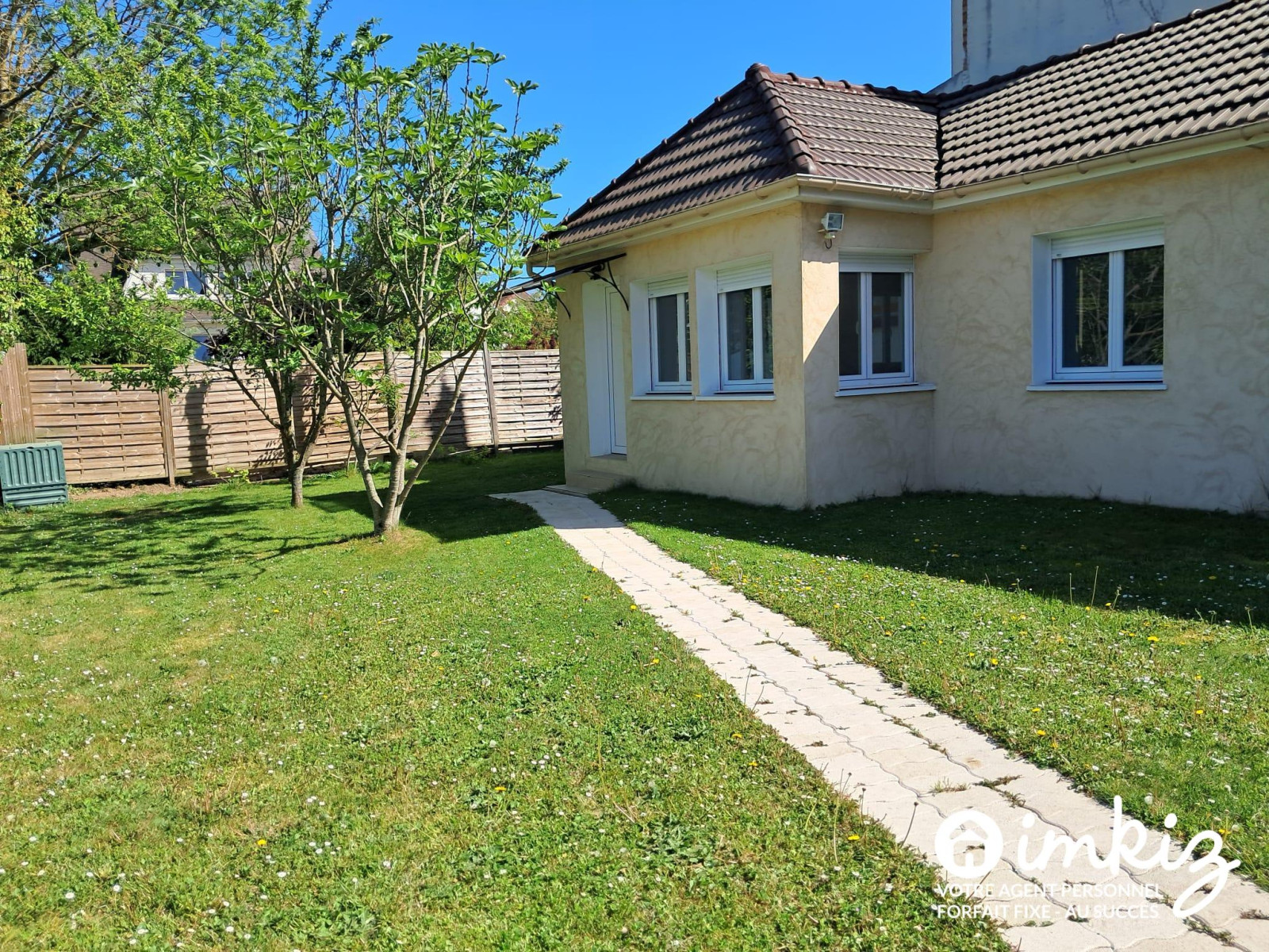 
                                                Vente
                                                 Maison plein pied 4 pièces