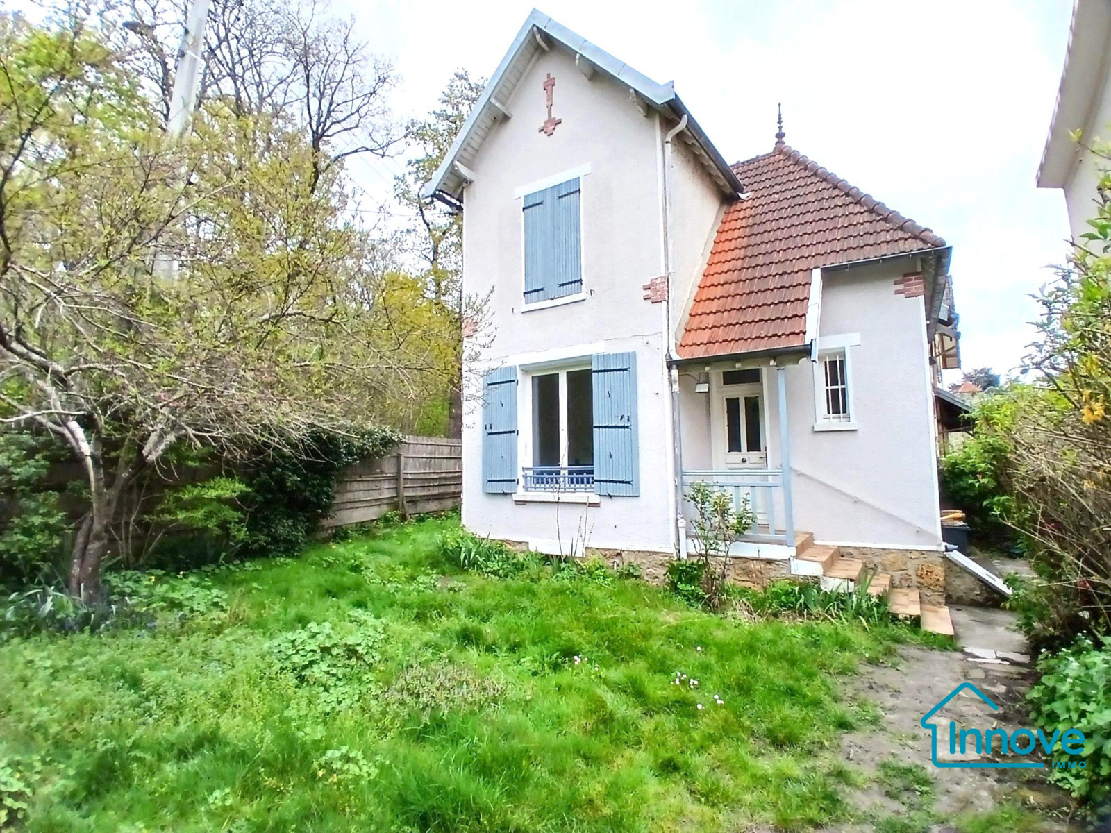 
                                                Vente
                                                 Maison pleine de charme